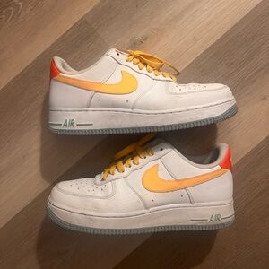 Nike Air Force 1  - White and Orange